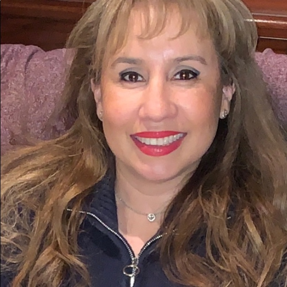 Meet your Posher, Anamaria